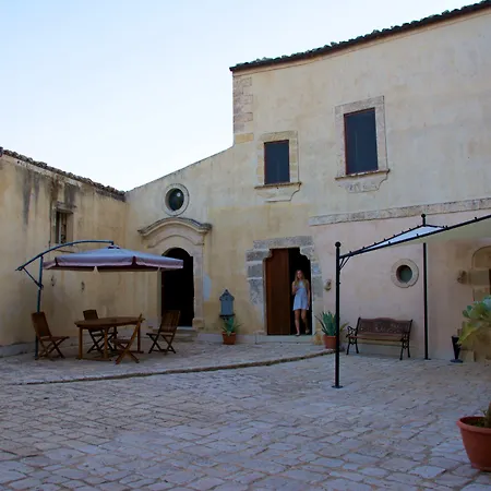 Relais Cimillà *